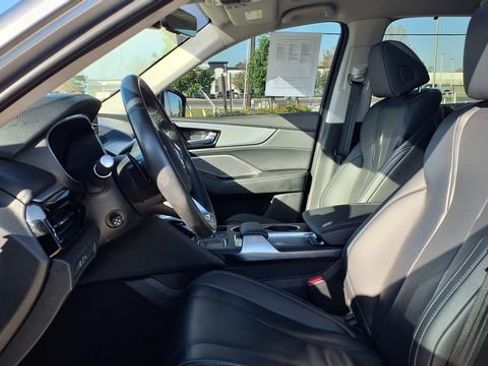 Used 2023 Acura MDX FWD w/ Technology Package image 17