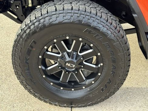 Used 2018 Jeep Wrangler Unlimited Sahara w/ Safety Group image 22