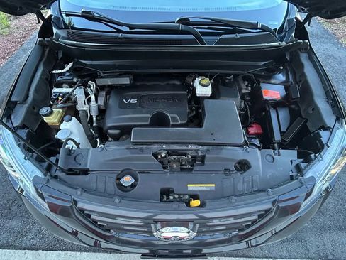 Used 2019 Nissan Pathfinder Platinum image 21