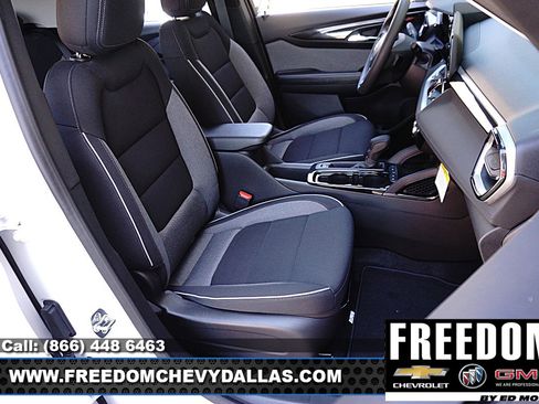 New 2026 Chevrolet TrailBlazer LT w/ Driver Confidence Package image 15