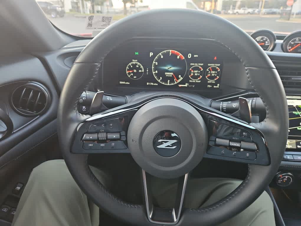 Used 2025 Nissan Z Performance w/ Floor Mat Package RWD image 15