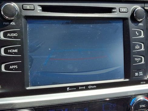 Used 2016 Toyota Highlander XLE AWD/4WD image 18