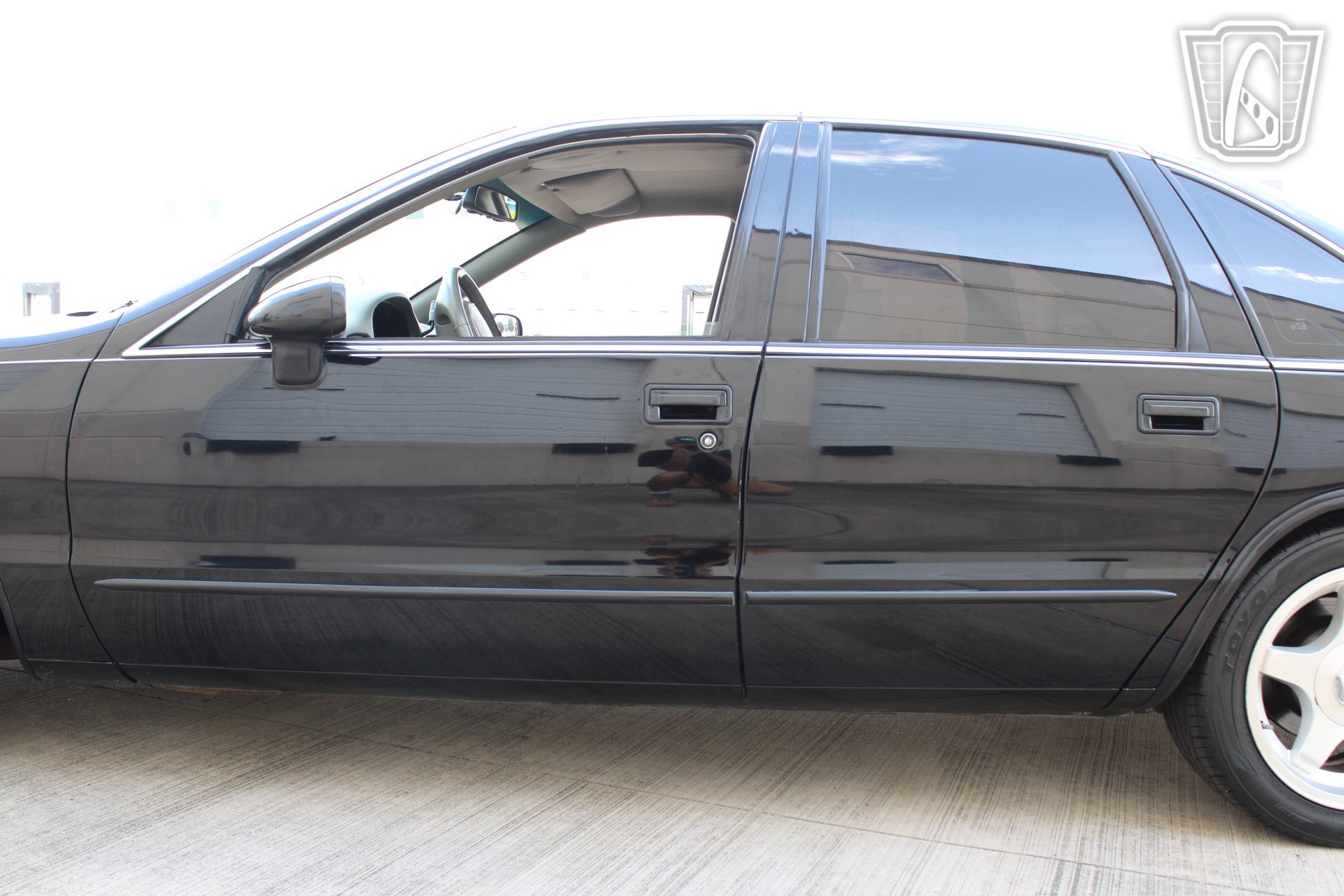 Used 1994 Chevrolet Caprice SS RWD image 39
