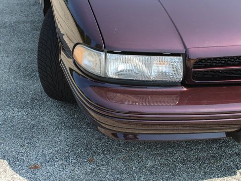 Used 1996 Chevrolet Impala SS RWD image 38