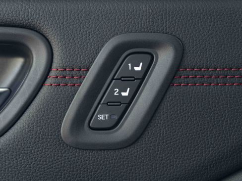 Used 2026 Honda Pilot Black Edition image 40