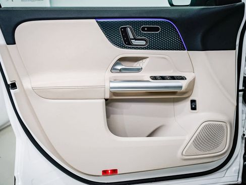 Certified 2024 Mercedes-Benz GLA 250 image 19