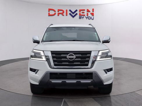 Used 2021 Nissan Armada Platinum w/ Captain's Chairs Package image 8