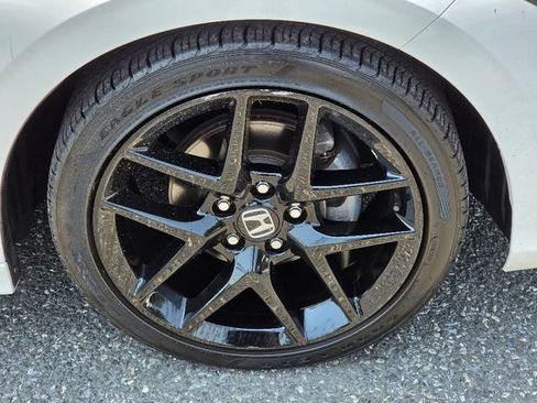 Certified 2024 Honda Civic Sport image 9
