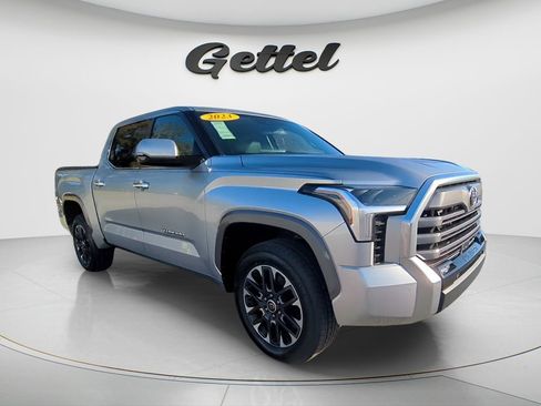 Used 2023 Toyota Tundra Limited w/ Power Package AWD/4WD image 7