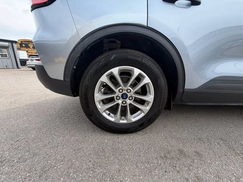 Used 2022 Ford Escape S FWD image 33