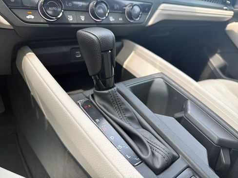 Used 2023 Honda Accord EX image 22