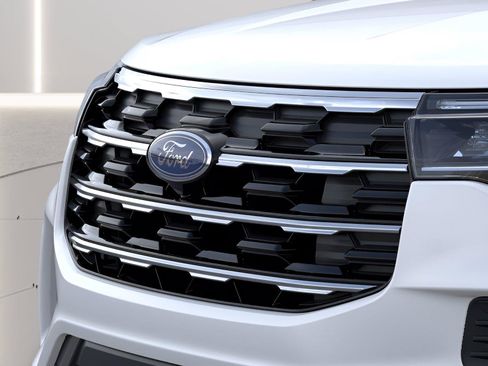 New 2026 Ford Explorer Active AWD/4WD image 17
