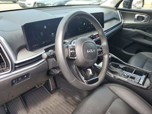 Certified 2024 Kia Sorento SX FWD image 19