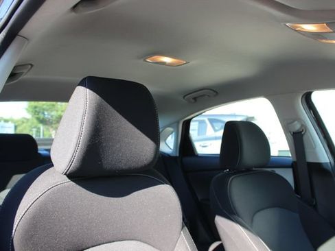 Used 2023 Kia Forte LXS FWD image 31