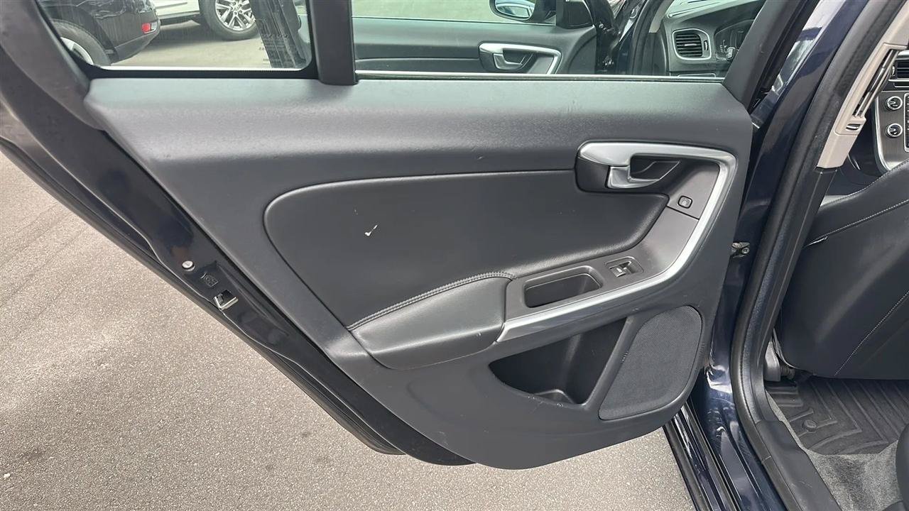 Used 2016 Volvo S60 T5 Premier AWD/4WD image 21