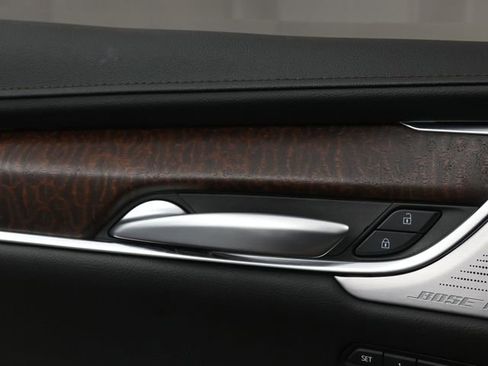 Used 2025 Cadillac XT5 Sportv w/ Technology Package image 13