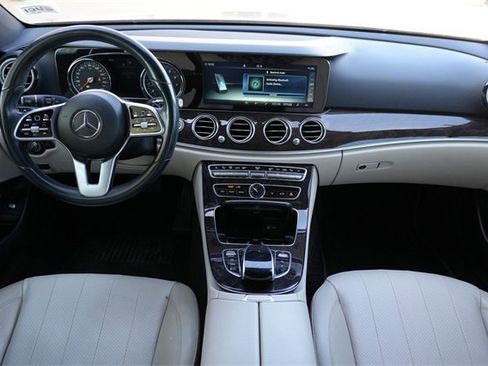 Used 2019 Mercedes-Benz E 450 4MATIC Wagon image 2