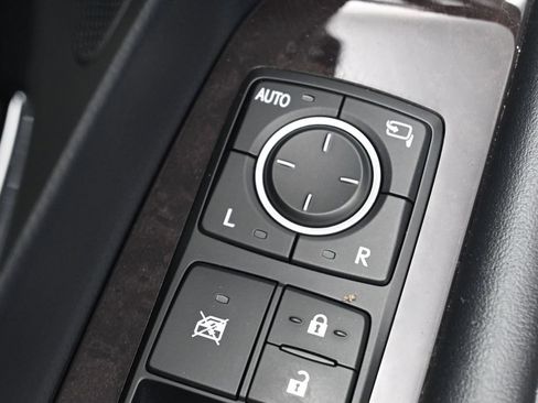 Used 2013 Lexus RX 450h AWD w/ Navigation Pkg image 12