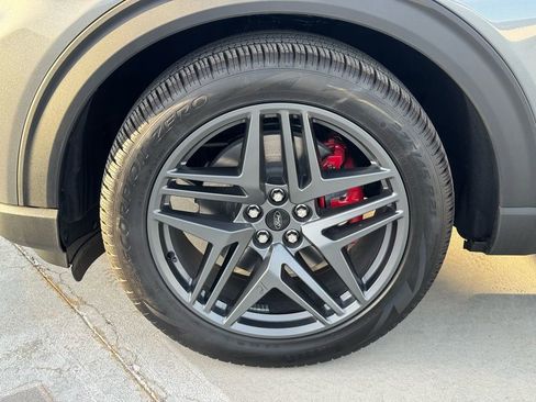New 2026 Ford Explorer ST w/ Sun And Sound Package image 7