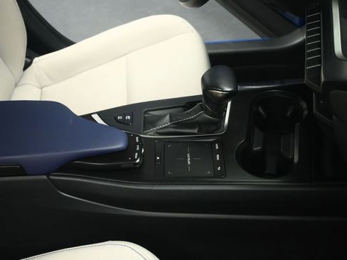 Used 2021 Lexus UX 250h w/ Premium Package AWD/4WD image 67