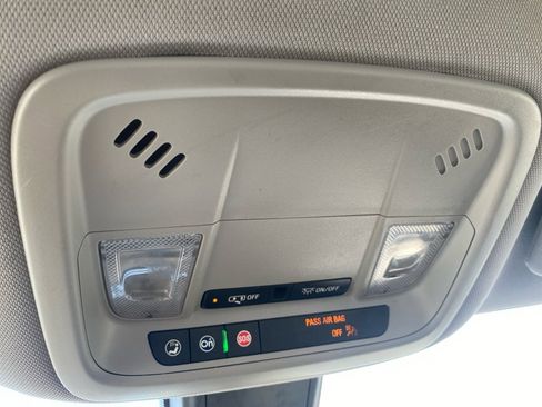 Used 2022 Chevrolet Malibu LS image 24