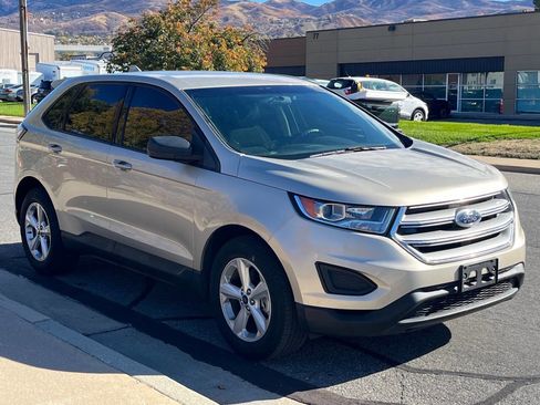 Used 2018 Ford Edge SE image 6