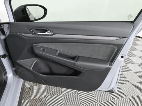 New 2026 Volkswagen GTI SE FWD image 11