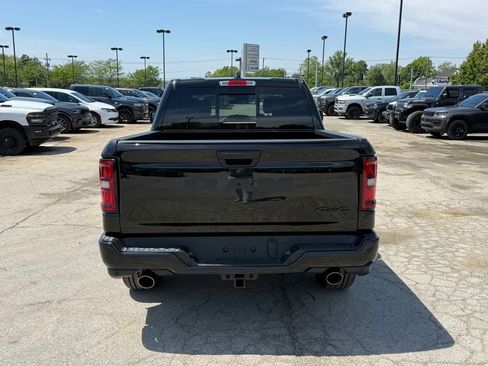 New 2026 RAM 1500 Express AWD/4WD image 7