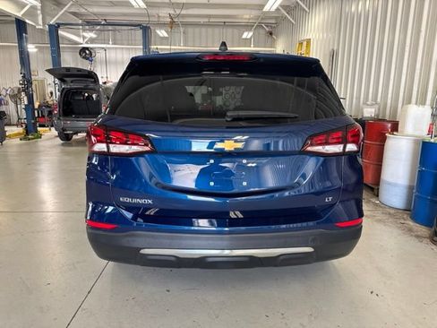 Used 2022 Chevrolet Equinox LT FWD image 8