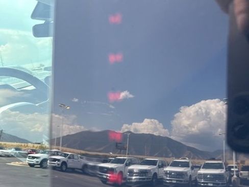 Used 2024 Ford Expedition XLT image 13