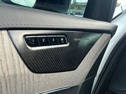 Used 2023 Volvo XC90 T8 Ultimate w/ Protection Package Premier image 21