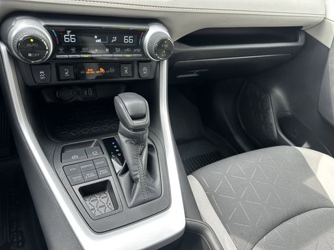Used 2023 Toyota RAV4 XLE w/ Convenience Package image 20