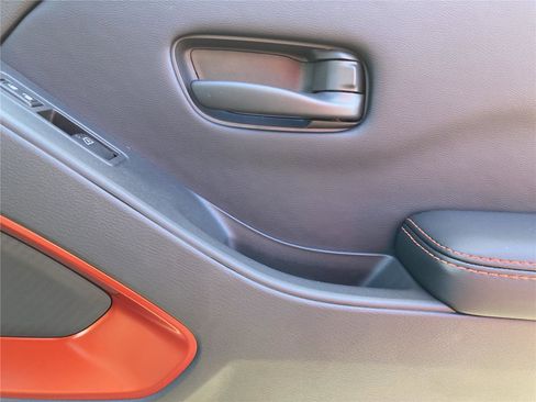 New 2026 Nissan Frontier PRO-4X w/ Pro-4x Convenience Package image 32