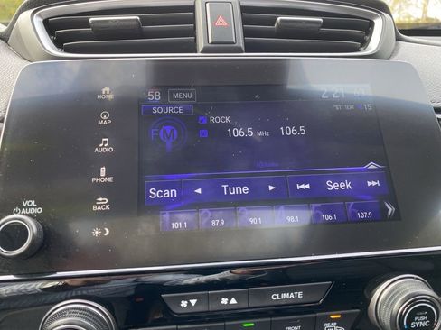 Used 2022 Honda CR-V Touring image 23