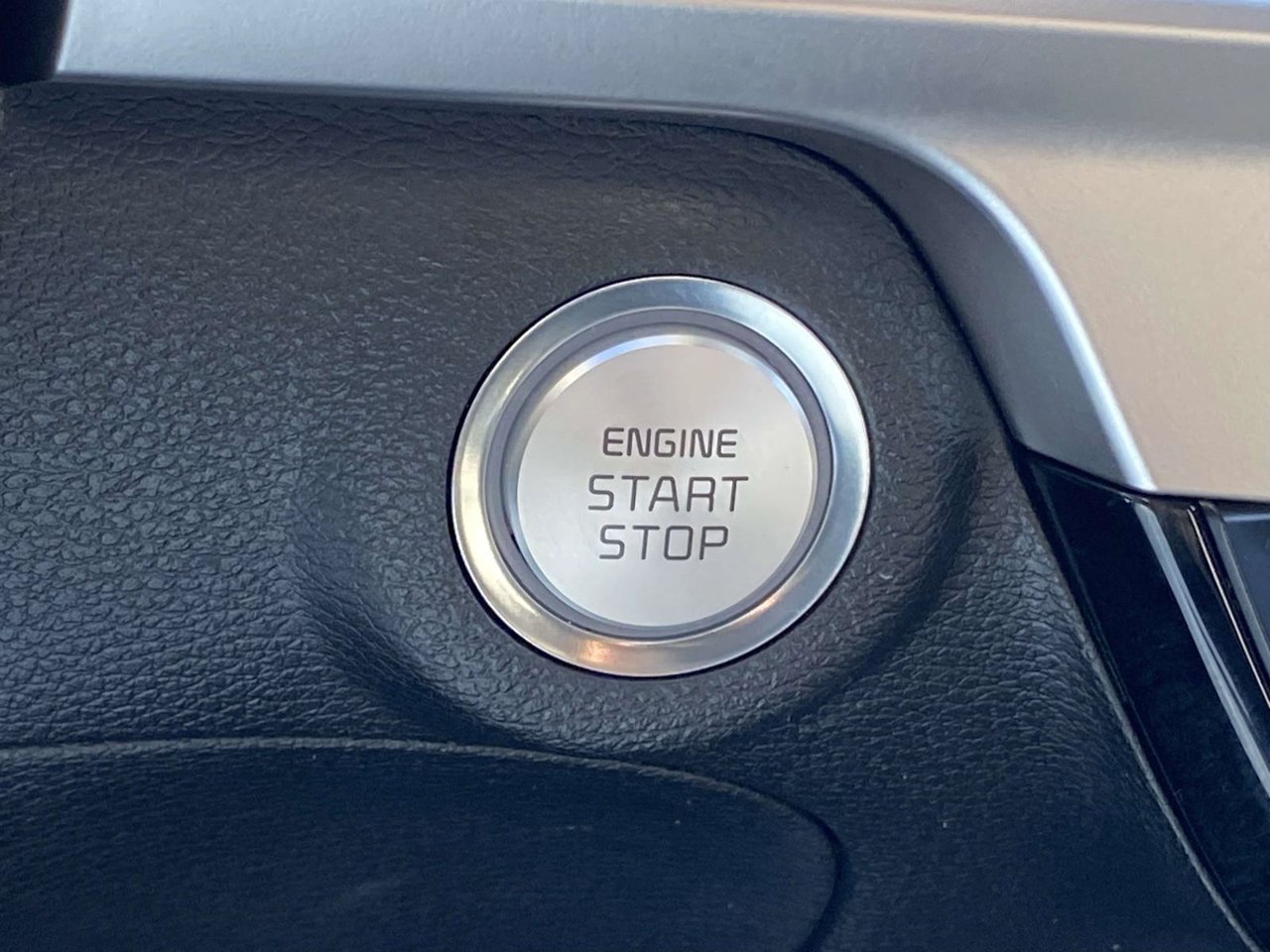 Used 2024 Kia Telluride LX AWD/4WD image 34