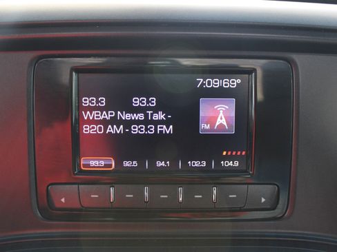 Used 2015 GMC Sierra 1500 2WD Regular Cab image 15