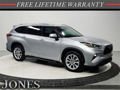 Used 2023 Toyota Highlander Limited