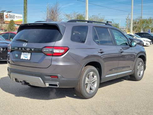 New 2026 Honda Pilot EX-L image 7