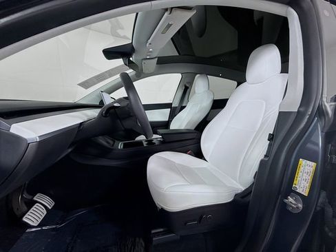 Used 2022 Tesla Model Y Performance AWD/4WD image 11