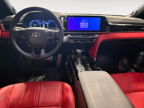 Used 2026 Toyota Camry XSE w/ Premium Package FWD image 11