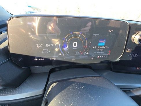 New 2026 Chevrolet Traverse LT w/ LPO, Floor Liner Package image 11