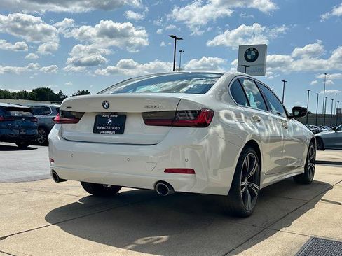Used 2024 BMW 330i xDrive Sedan w/ Premium Package AWD/4WD image 9