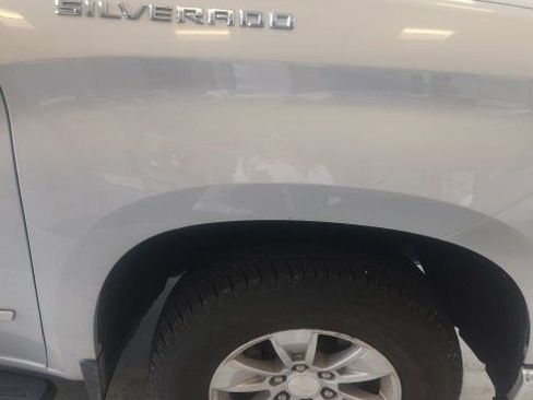 Used 2019 Chevrolet Silverado 1500 LT w/ All-Star Edition AWD/4WD image 9