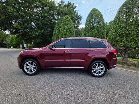 Used 2016 Jeep Grand Cherokee Summit w/ Platinum Series Group AWD/4WD image 2