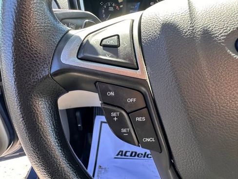 Used 2019 Ford Fusion SE AWD/4WD image 19