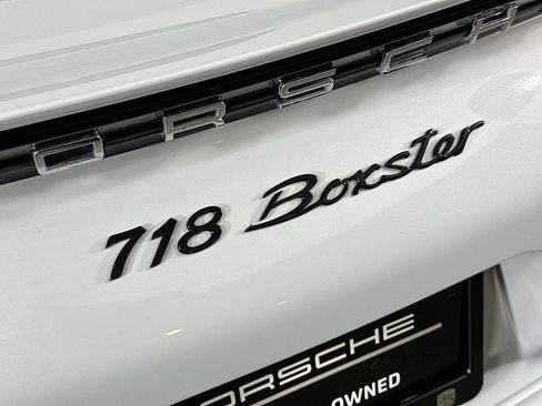 Used 2024 Porsche 718 Boxster image 30