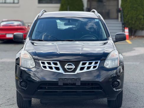 Used 2014 Nissan Rogue S w/ Convenience Package image 3