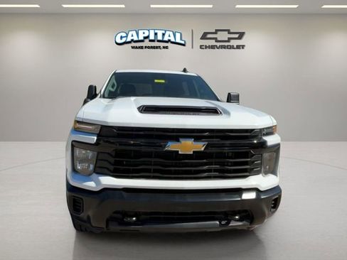 New 2025 Chevrolet Silverado 3500 W/T image 8