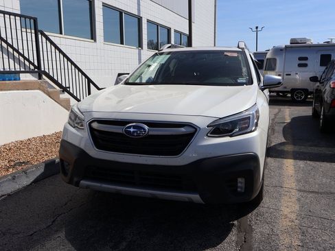 Used 2020 Subaru Outback Touring XT image 13