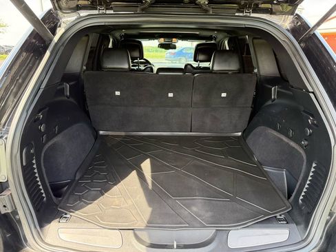 Used 2016 Jeep Grand Cherokee Limited image 15